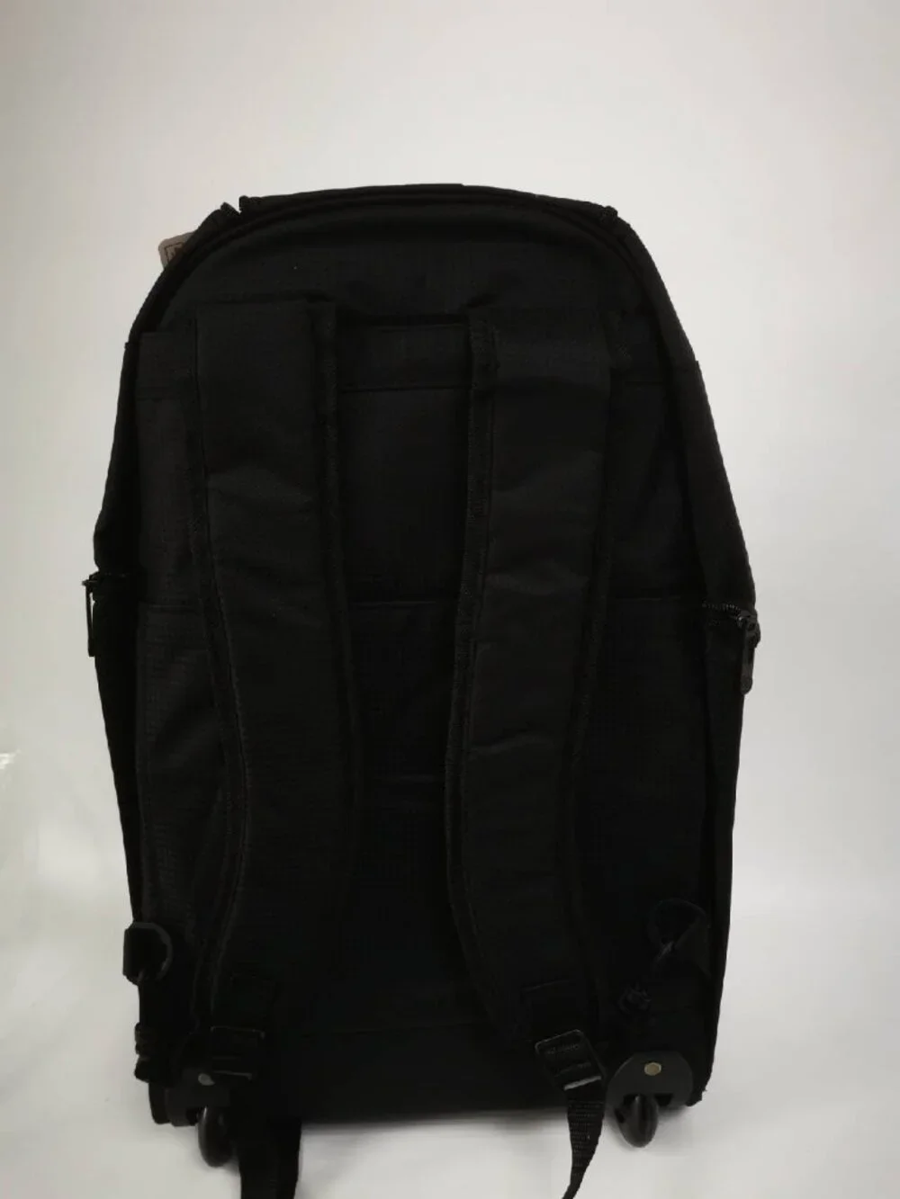 PROTEGE Lightweight Backpack 22‑Inch Multifunctional Carry‑On Luggage